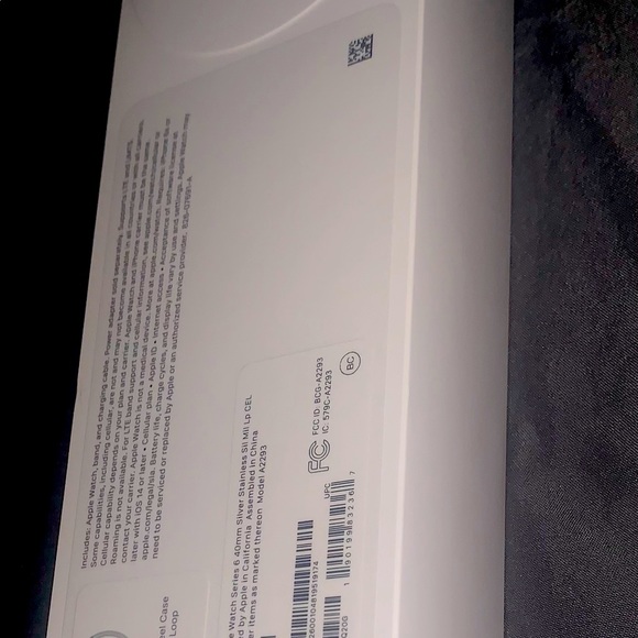 🙌🏻🙌🏻NIB SLEEK SEXY 6 SERIES IPHONE WATCH🙌🏻 - Picture 1 of 4